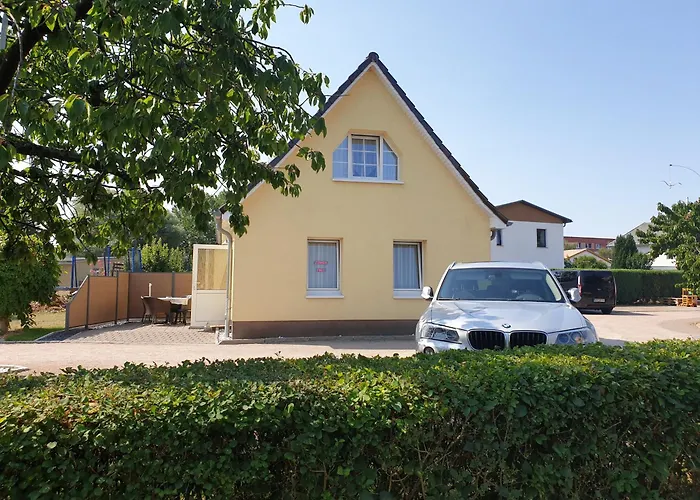 Apartamento Doppelzimmer Kleine Moewe Mit Terrasse, Parkplatz & Wlan, 300m Bis Zum Ostseebad Kühlungsborn